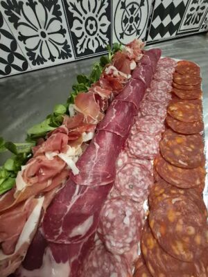 Plateau de Charcuterie