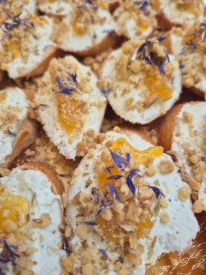 Tapas Crème de Roquefort Noix Passion Abricot